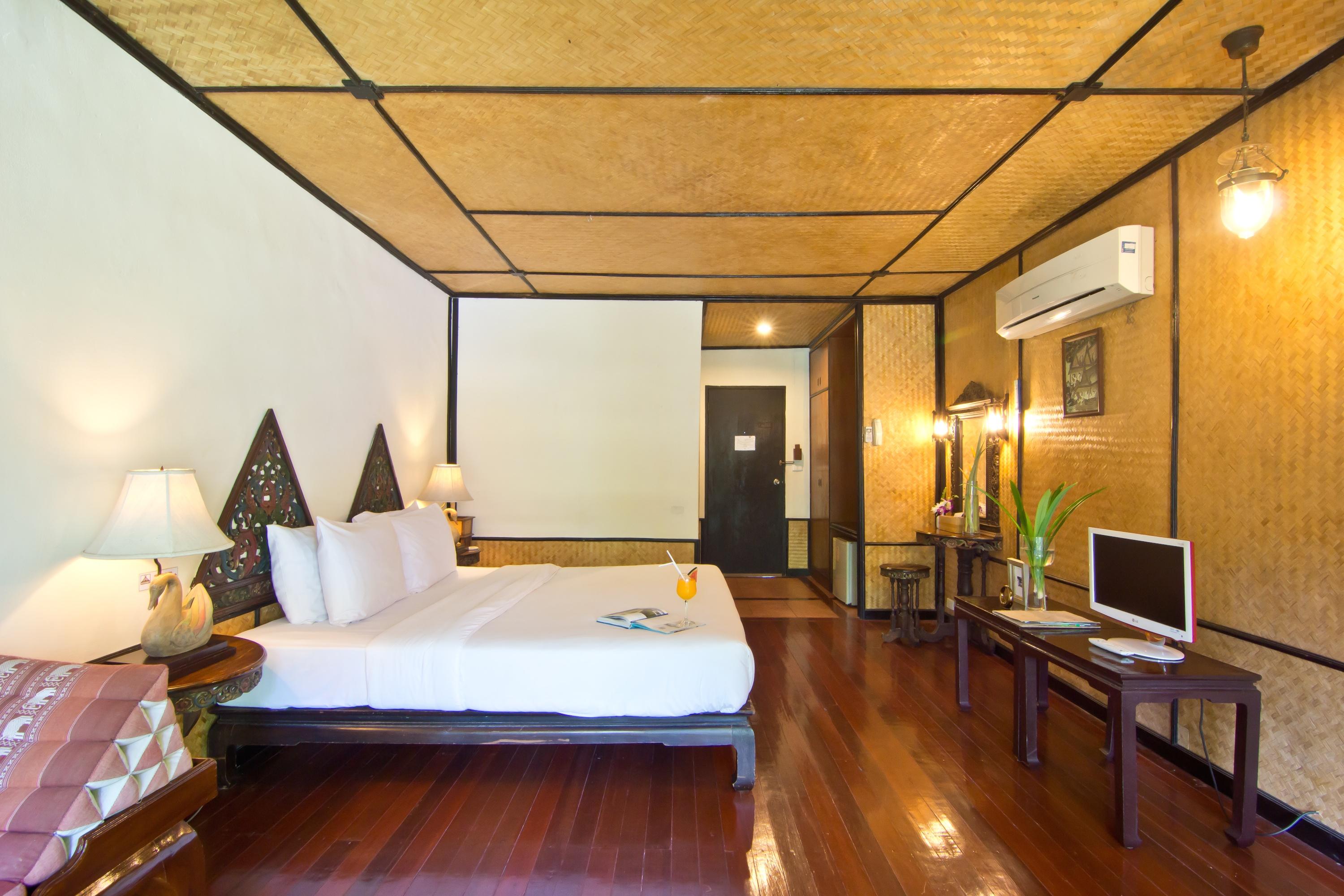Lampang River alojamiento Hotel Exterior foto