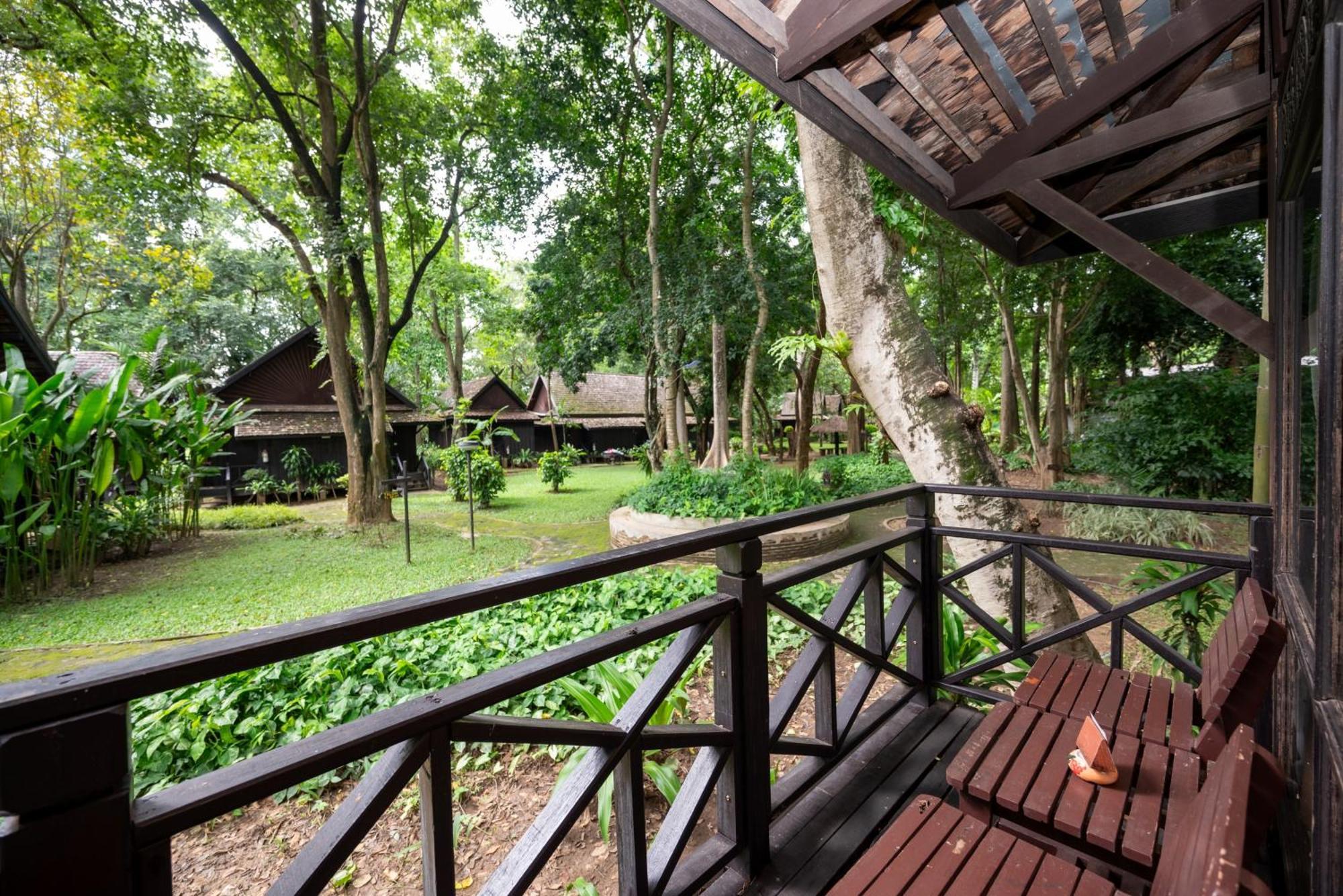 Lampang River alojamiento Hotel Exterior foto