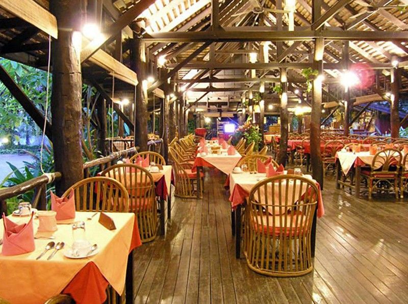 Lampang River alojamiento Hotel Exterior foto